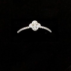 太子珠宝18K白金镶钻石戒指19分女款经典大方情侣礼物指环DIRG008496