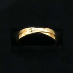 太子珠宝18K红金镶钻石戒指1分扭绳款简约时尚女款戒指RG004945 